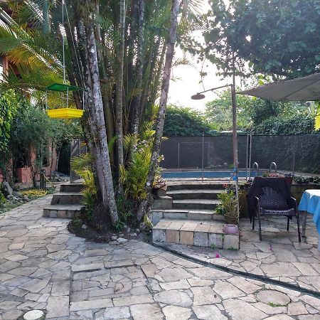 Lindas Suites A Uma Quadra Da Praia E Centro Ubatuba Zewnętrze zdjęcie